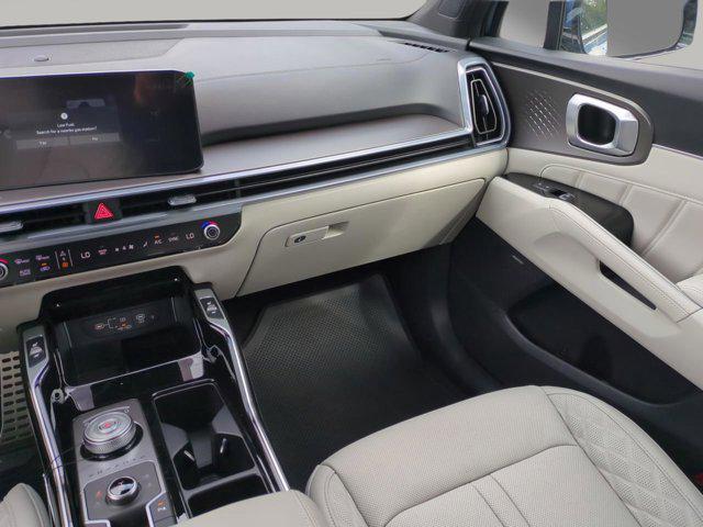 new 2025 Kia Sorento Hybrid car, priced at $46,331