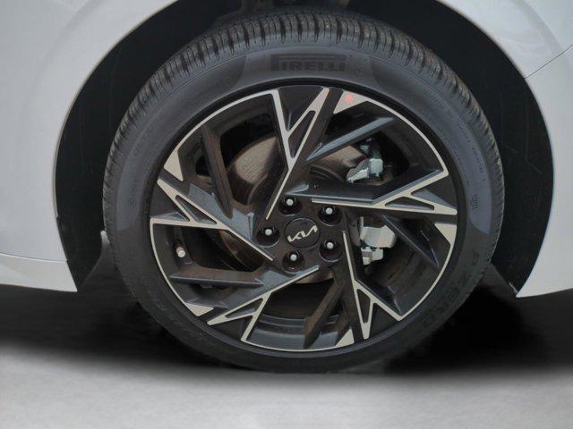 new 2025 Kia K5 car, priced at $29,220