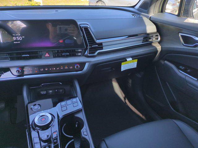 new 2025 Kia Sportage car, priced at $40,706