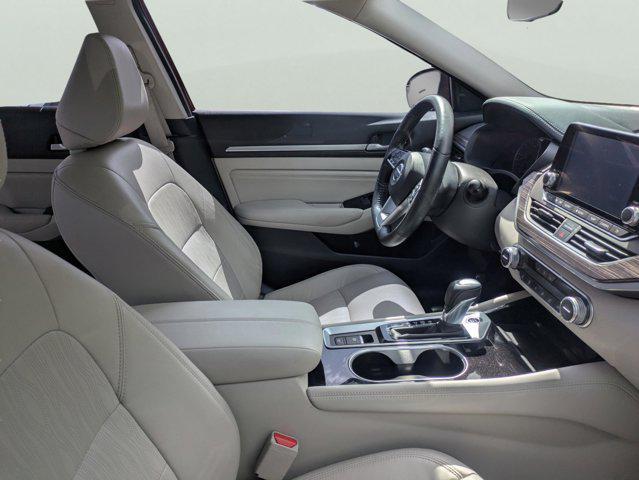 used 2022 Nissan Altima car
