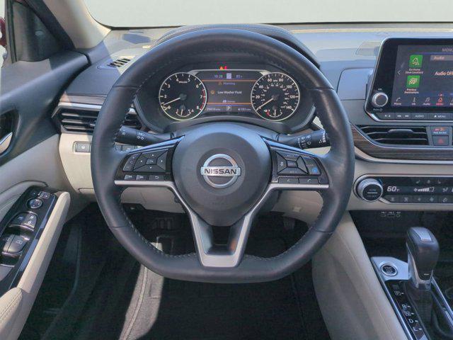 used 2022 Nissan Altima car