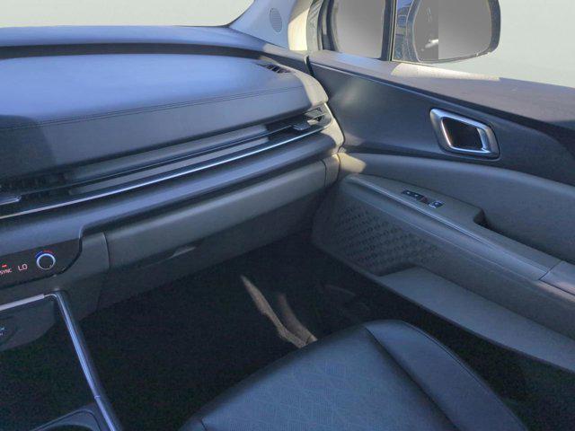 used 2025 Kia Carnival car, priced at $40,433