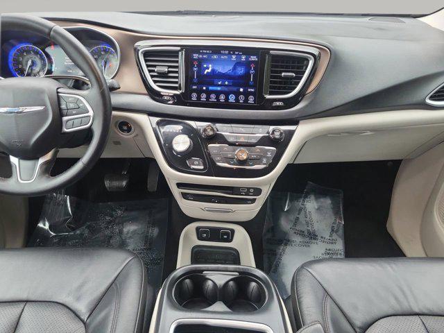 used 2017 Chrysler Pacifica car, priced at $11,844