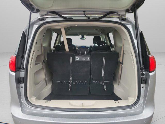 used 2017 Chrysler Pacifica car, priced at $11,844