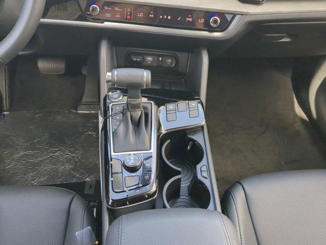 new 2025 Kia Sportage car, priced at $29,781