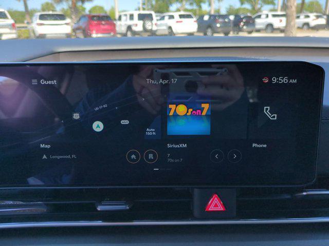 new 2025 Kia Carnival car, priced at $40,084