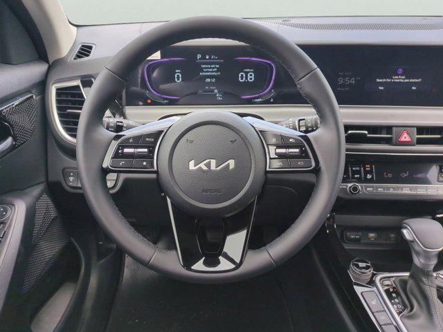 new 2025 Kia Seltos car, priced at $25,992