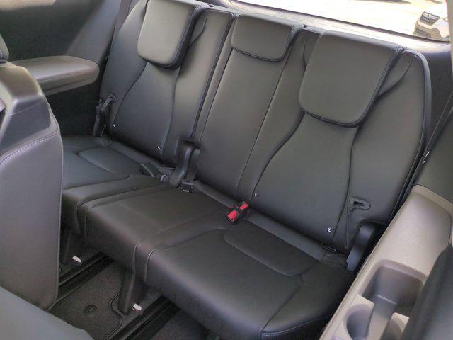 new 2025 Kia Carnival car, priced at $38,035