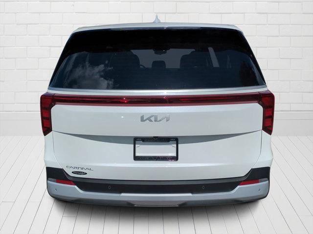 new 2025 Kia Carnival car, priced at $38,035