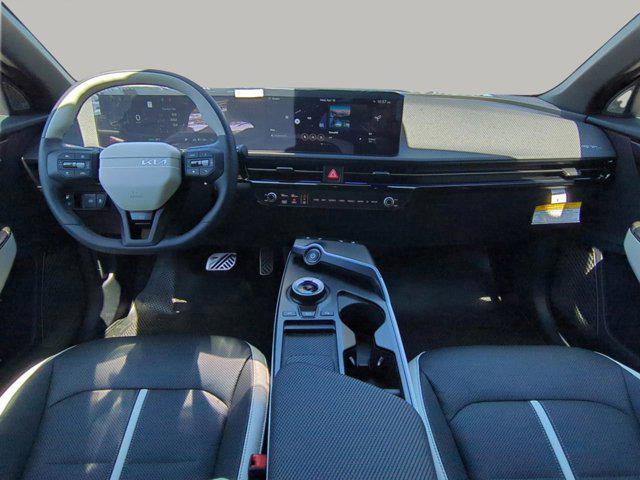 new 2025 Kia EV6 car, priced at $48,178