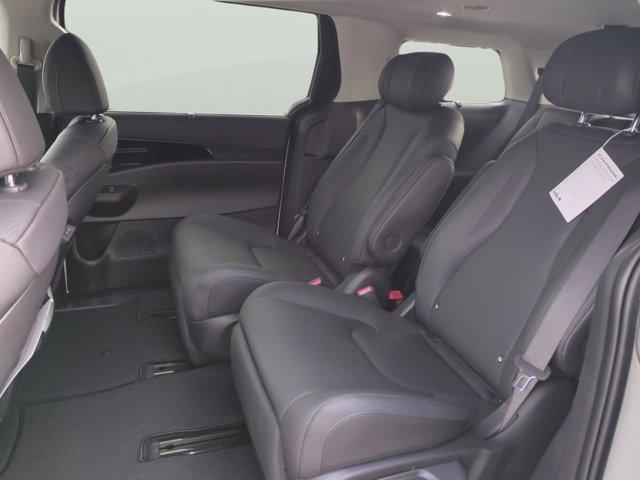 new 2026 Kia Carnival car, priced at $52,785