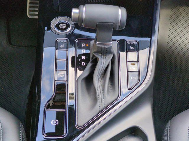 new 2025 Kia Niro car, priced at $30,653