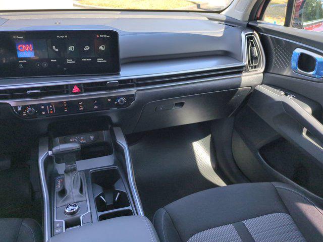 new 2025 Kia Sorento car, priced at $31,748
