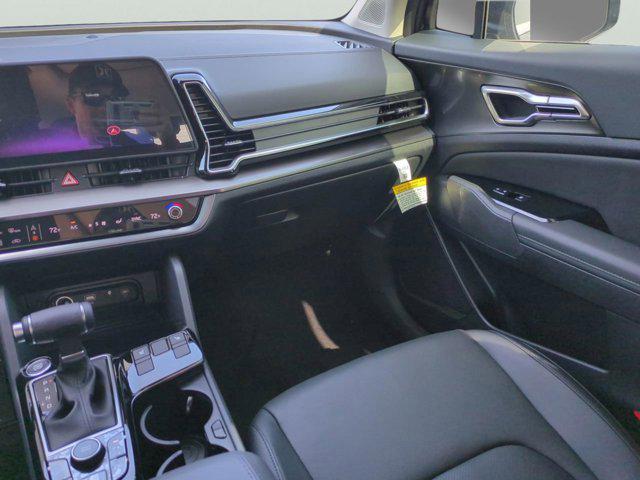 new 2025 Kia Sportage car, priced at $30,162