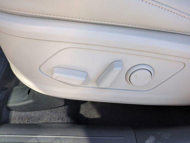 new 2025 Kia Sorento car, priced at $37,188