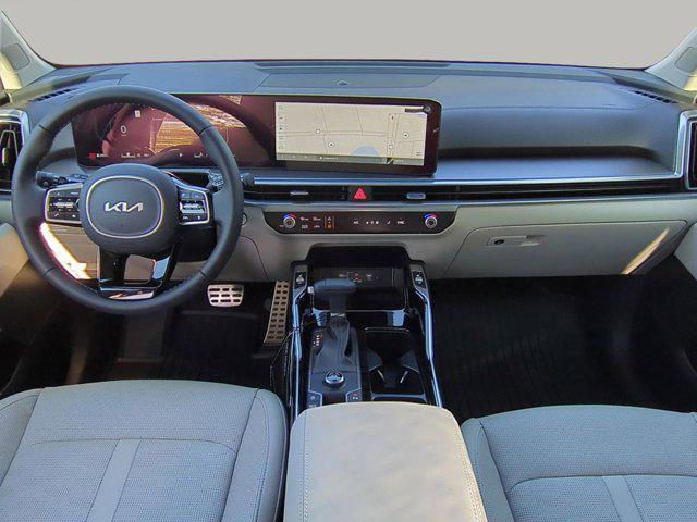 new 2025 Kia Sorento car, priced at $40,858