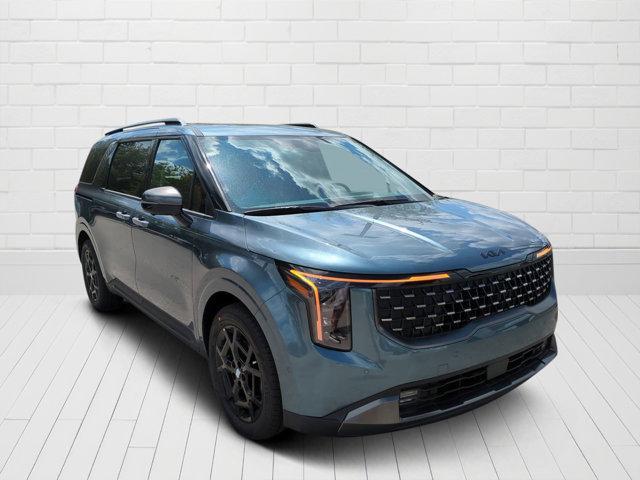new 2025 Kia Carnival Hybrid car, priced at $48,551