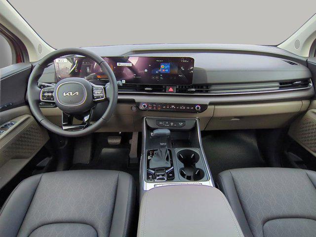 new 2025 Kia Carnival car, priced at $39,638