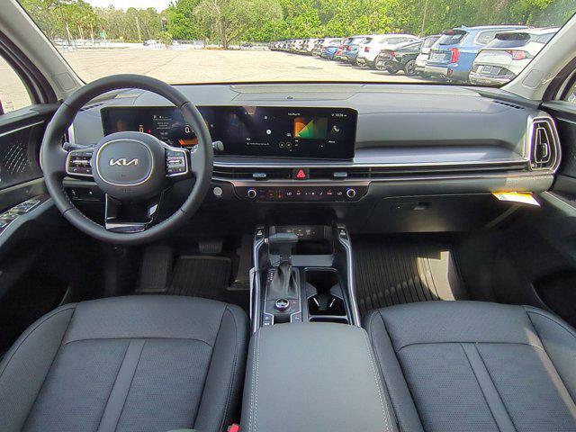 new 2025 Kia Sorento car, priced at $36,830