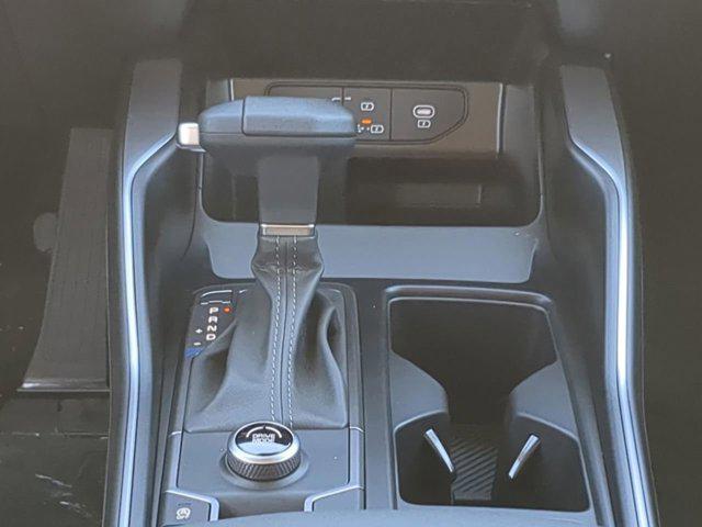 new 2025 Kia Sorento car, priced at $31,028