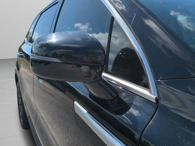 used 2024 Kia Sorento car, priced at $28,566