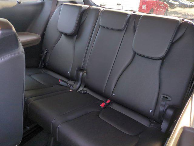 new 2025 Kia Carnival car, priced at $40,809
