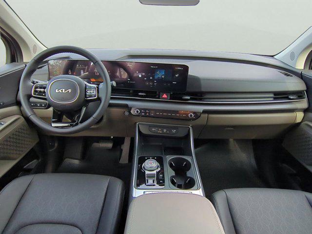 new 2026 Kia Carnival Hybrid car, priced at $42,616