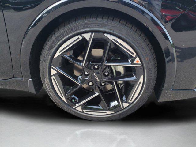 new 2025 Kia K4 car, priced at $23,316