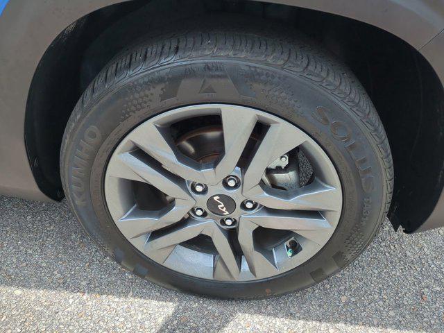 used 2023 Kia Seltos car, priced at $20,122