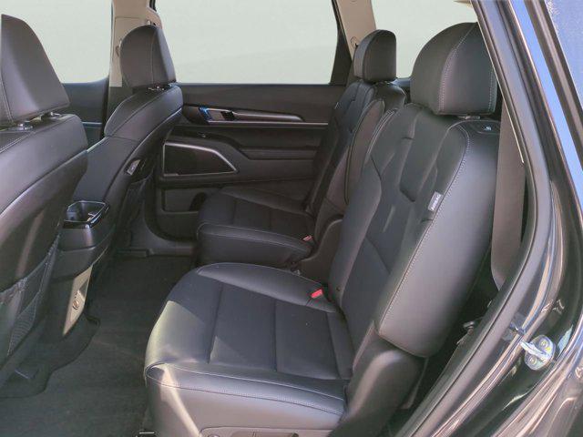 new 2025 Kia Telluride car, priced at $40,102