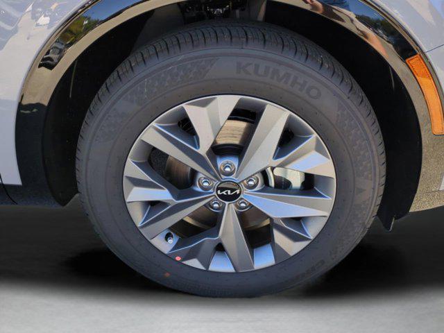 new 2025 Kia Sportage car, priced at $31,976