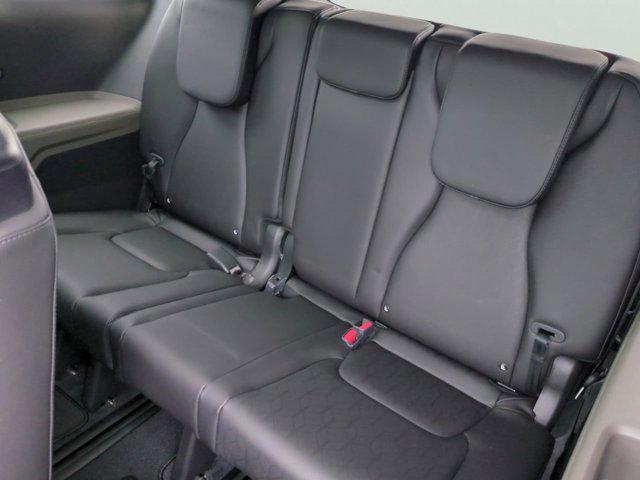 new 2026 Kia Carnival Hybrid car, priced at $47,271