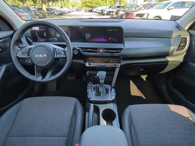used 2025 Kia Seltos car, priced at $23,961