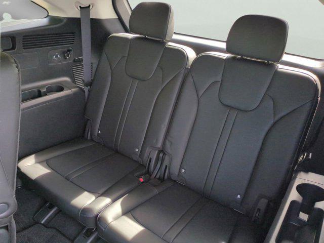 new 2025 Kia Sorento car, priced at $39,738