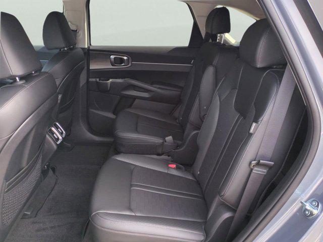 new 2025 Kia Sorento car, priced at $39,738