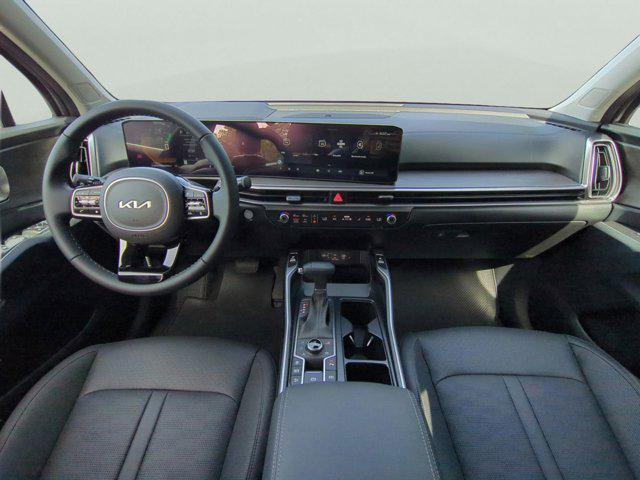 new 2025 Kia Sorento car, priced at $39,738