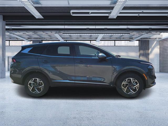 new 2025 Kia Sportage car, priced at $30,440