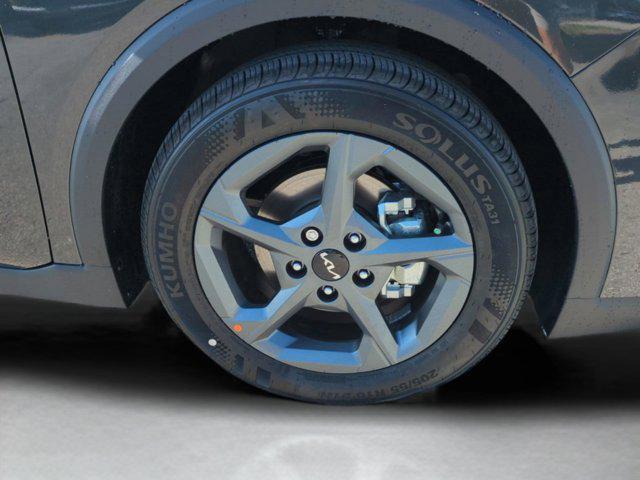 new 2025 Kia K4 car, priced at $21,176