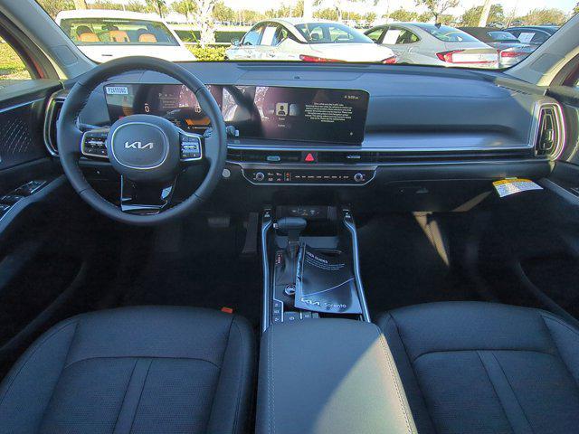 new 2025 Kia Sorento car, priced at $35,878