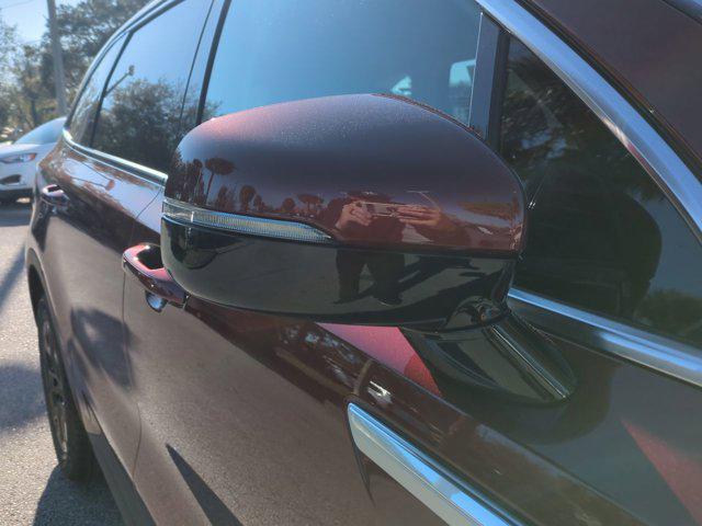new 2025 Kia Sorento car, priced at $35,878