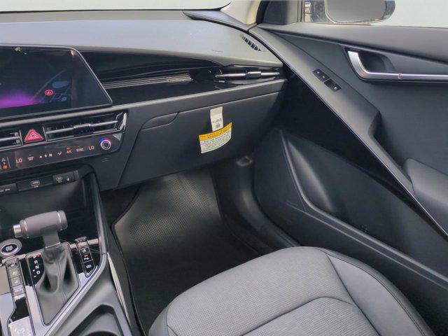 new 2025 Kia Niro car, priced at $32,172