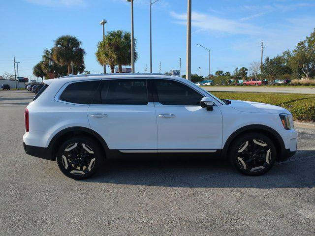 used 2023 Kia Telluride car, priced at $33,991