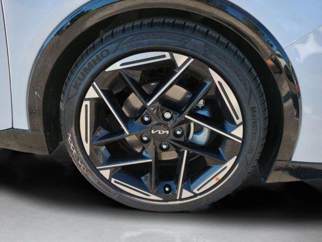 new 2025 Kia K4 car, priced at $27,379
