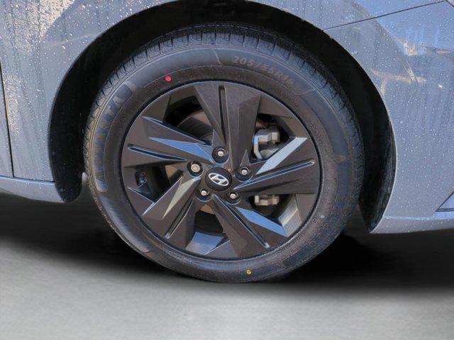 used 2022 Hyundai Elantra car, priced at $14,633