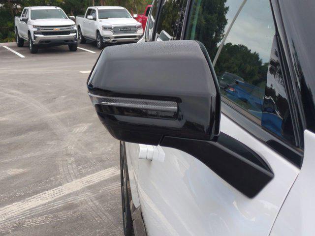 new 2026 Kia EV9 car, priced at $61,726