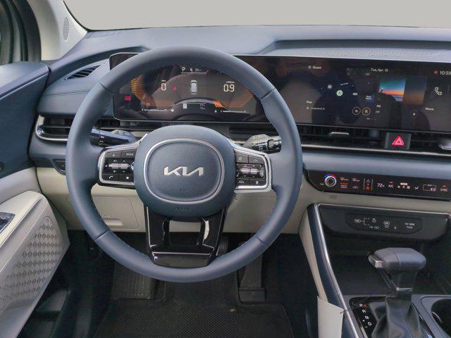 new 2025 Kia Carnival car, priced at $39,689