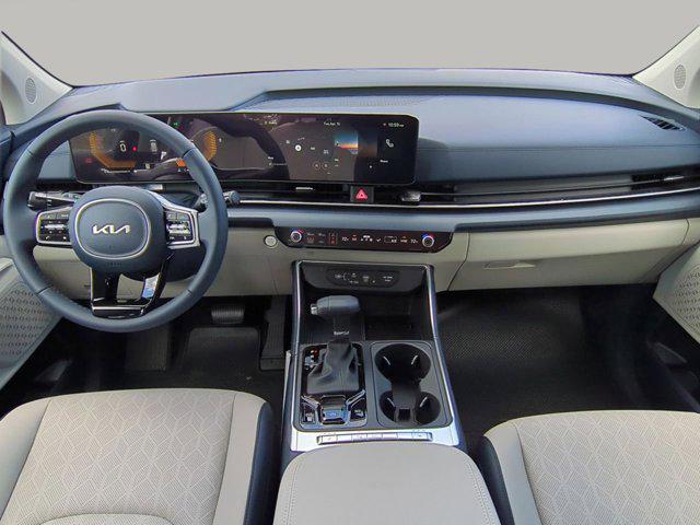 new 2025 Kia Carnival car, priced at $39,689