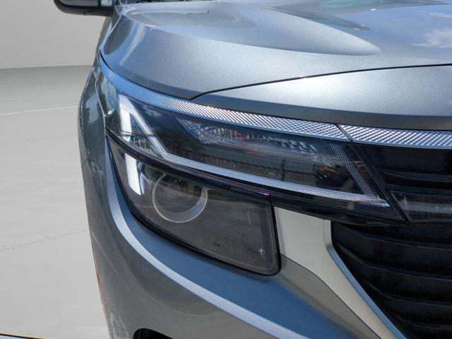 new 2025 Kia Seltos car, priced at $27,647