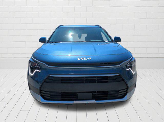 new 2025 Kia Niro car, priced at $28,646