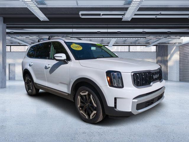 new 2024 Kia Telluride car, priced at $45,044